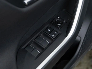 Внедорожник Toyota RAV4 2019 года, 3924444 рублей, Москва