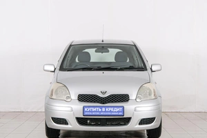 Хетчбэк Toyota Vitz 2002 года, 419000 рублей, Красноярск