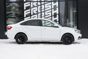 Седан ВАЗ (LADA) Vesta 2020 года, 989000 рублей, Ульяновск