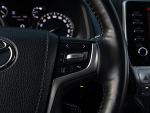 Внедорожник Toyota Land Cruiser Prado 2021 года, 6450000 рублей, Большой Сочи