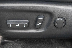 Внедорожник Toyota RAV4 2013 года, 1999000 рублей, Барнаул