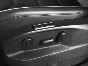 Внедорожник Volkswagen Tiguan 2018 года, 2850000 рублей, Аксай