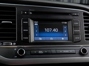 Седан Hyundai Elantra 2016 года, 1349000 рублей, Тюмень