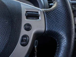 Внедорожник Nissan X-Trail 2010 года, 1050000 рублей, Волгоград
