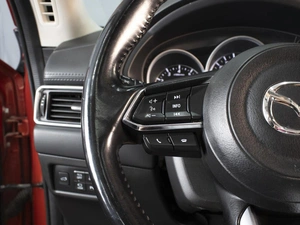 Внедорожник Mazda CX-5 2018 года, 2700000 рублей, Омск