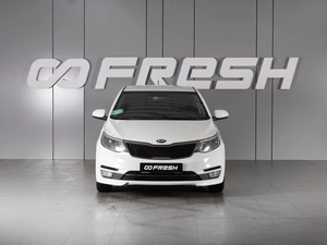 Седан Kia Rio 2015 года, 999000 рублей, Красный Пахарь