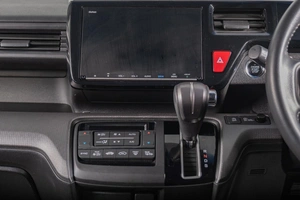 Минивэн Honda Stepwgn Spada 2019 года, 2699000 рублей, Томск