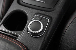 Хетчбэк Mercedes-Benz A-класс 2015 года, 1649000 рублей, Красноярск