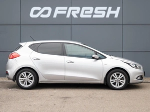 Хетчбэк Kia Ceed 2013 года, 965000 рублей, Краснодар