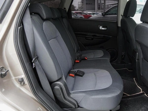 Внедорожник Nissan Qashqai+2 2010 года, 999000 рублей, Волгоград