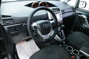 Минивэн Toyota Verso 2012 года, 1248000 рублей, Солонцы