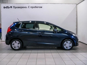 Хетчбэк Honda Fit 2019 года, 1250000 рублей, Красноярск