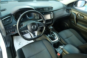Внедорожник Nissan X-Trail 2020 года, 2349000 рублей, Омск