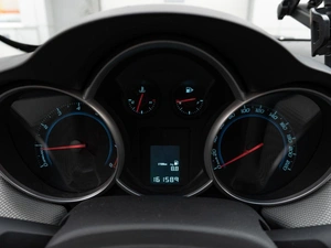 Седан Chevrolet Cruze 2015 года, 999000 рублей, Саратов