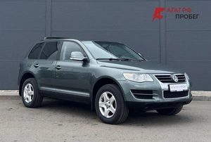 Внедорожник Volkswagen Touareg 2008 года, 925000 рублей, Солонцы