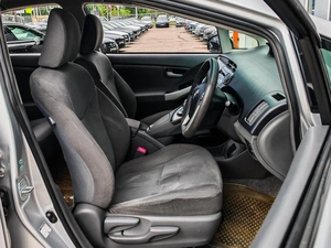 Лифтбек Toyota Prius 2011 года, 965000 рублей, Краснодар