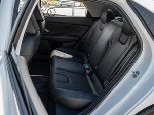 Седан Hyundai Elantra 2023 года, 2150000 рублей, Краснодар
