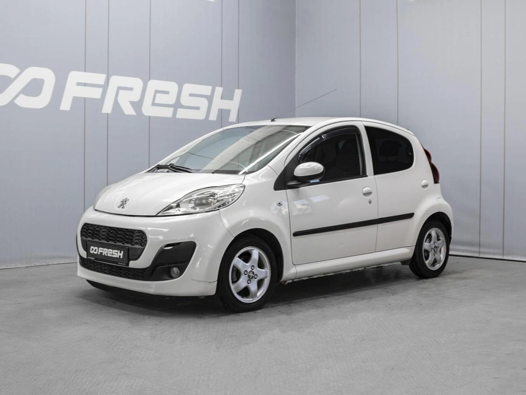 Хетчбэк Peugeot 107 2012 года, 420000 рублей, Омск