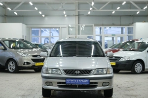 Седан Nissan Sunny 2001 года, 369000 рублей, Омск