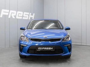 Седан Kia Rio 2018 года, 1220000 рублей, Омск
