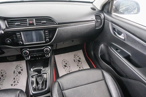 Седан Kia Rio 2017 года, 1389000 рублей, Красноярск