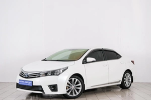 Седан Toyota Corolla 2013 года, 1649000 рублей, Красноярск