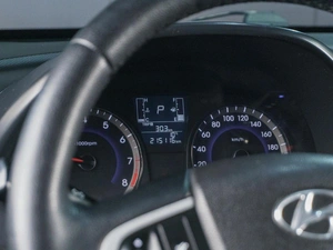 Хетчбэк Hyundai Solaris 2014 года, 799000 рублей, Сургут