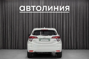 Внедорожник Honda Vezel 2014 года, 1360000 рублей, Красноярск