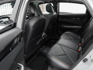 Лифтбек Changan UNI-V 2023 года, 2549000 рублей, Волгоград