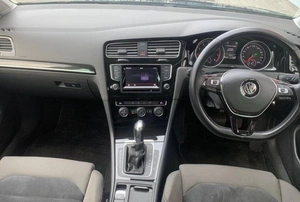 Хетчбэк Volkswagen Golf 2013 года, 1360000 рублей, Солонцы