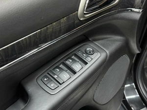 Внедорожник Jeep Grand Cherokee 2012 года, 1767000 рублей, Красноярск