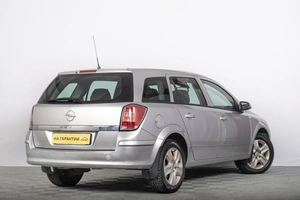Универсал Opel Astra 2012 года, 749000 рублей, Томск