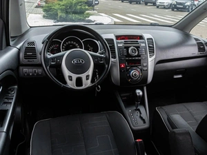 Минивэн Kia Venga 2013 года, 1100000 рублей, Краснодар