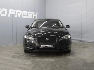 Седан Jaguar XF 2013 года, 1790000 рублей, Омск