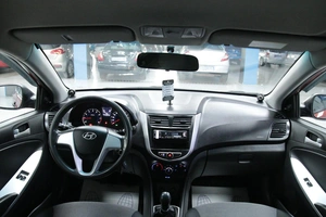 Хетчбэк Hyundai Solaris 2011 года, 588000 рублей, Солонцы