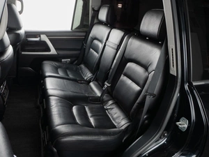 Внедорожник Toyota Land Cruiser 2015 года, 4509000 рублей, Тюмень