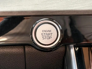 Минивэн Kia Carnival 2021 года, 3820000 рублей, Ставрополь