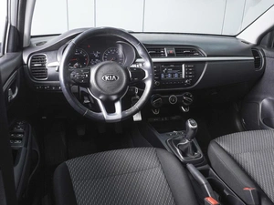 Седан Kia Rio 2018 года, 1299000 рублей, Ростов-на-Дону