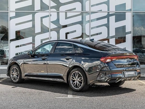 Седан Kia K5 2021 года, 1799000 рублей, Краснодар