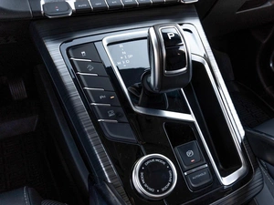 Внедорожник Geely Atlas Pro 2022 года, 2419000 рублей, Саратов