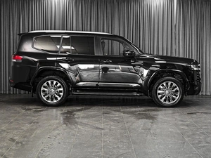 Внедорожник Toyota Land Cruiser 2023 года, 12850000 рублей, Ставрополь
