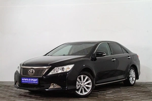 Седан Toyota Camry 2013 года, 1659000 рублей, Сургут