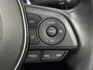 Универсал Toyota Corolla 2019 года, 1720100 рублей, Красноярск