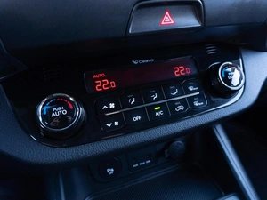 Внедорожник Kia Sportage 2011 года, 1199000 рублей, Саратов