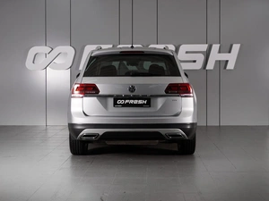 Внедорожник Volkswagen Atlas 2018 года, 2549000 рублей, Минеральные Воды