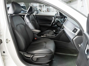 Седан Kia Optima 2018 года, 2189000 рублей, Ставрополь