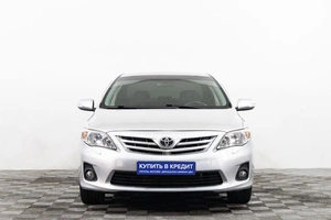 Седан Toyota Corolla 2011 года, 909000 рублей, Сургут