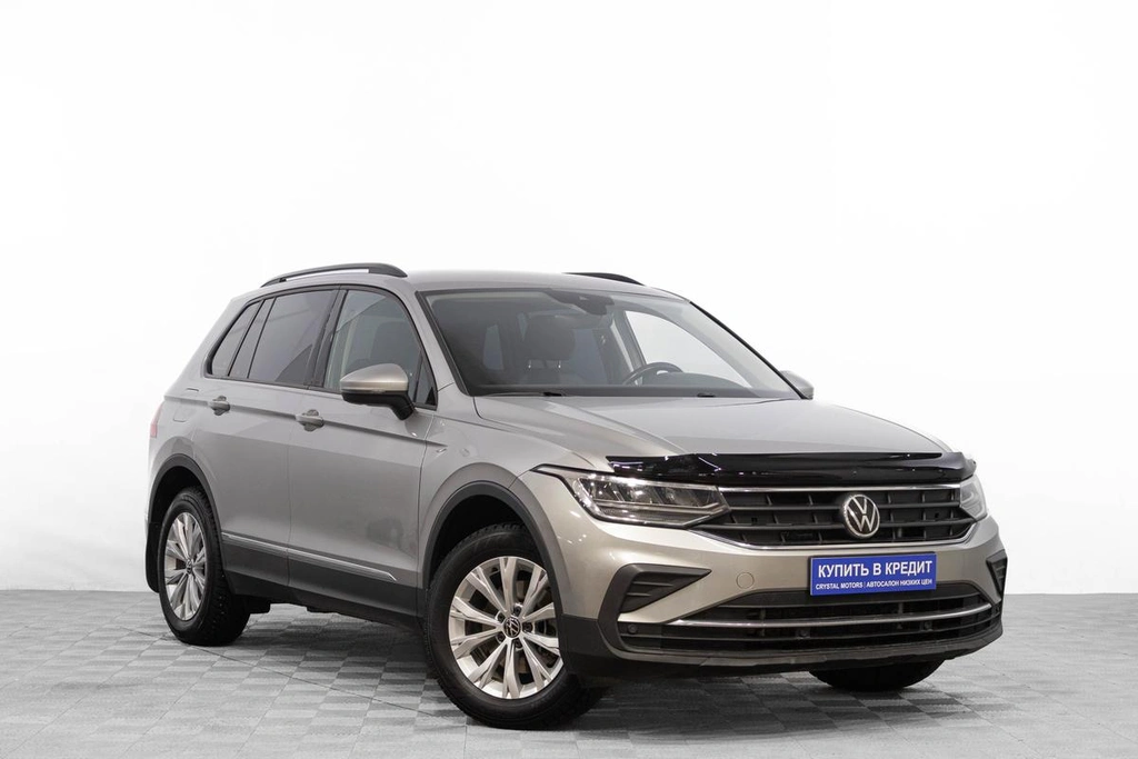 Внедорожник Volkswagen Tiguan 2021 года, 2599000 рублей, Барнаул