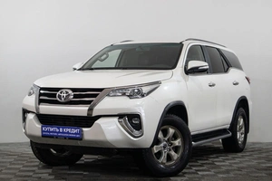 Внедорожник Toyota Fortuner 2017 года, 2939000 рублей, Сургут
