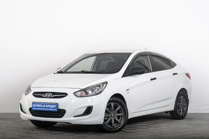 Седан Hyundai Solaris 2013 года, 999000 рублей, Томск
